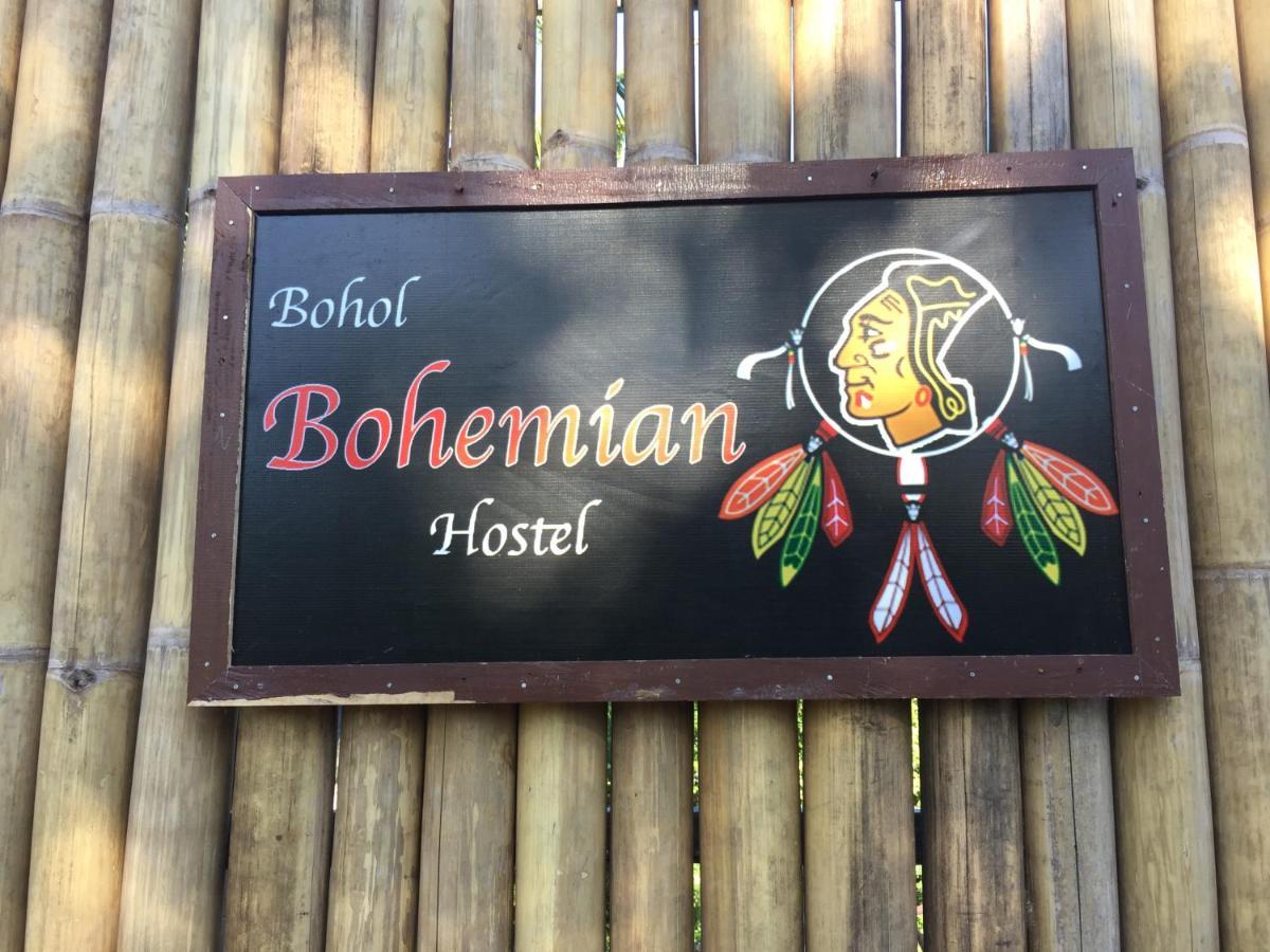 Bohemian Bohol Hostel Panglao Exterior foto